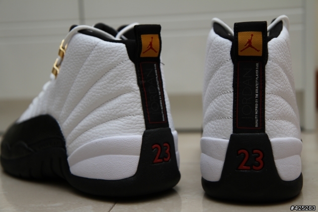 ［開箱］Air Jordan XII Taxi － 經典