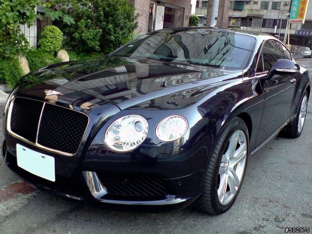 巧遇 Bentley Continental GT 4.0 V8