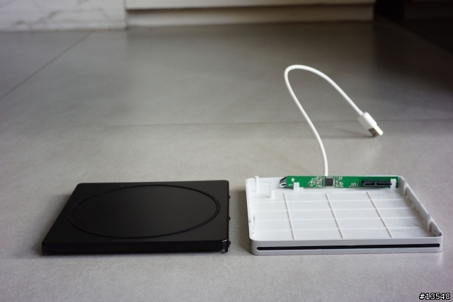 <開箱實記> Macbook Pro吸入式光碟機機芯改外接式光碟