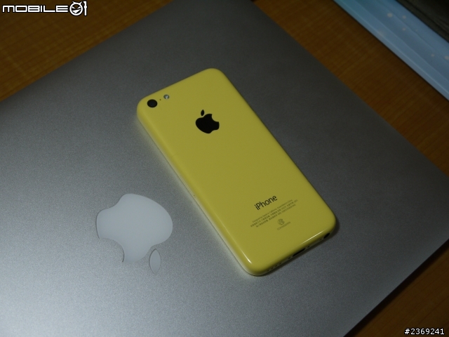 『開箱』iPhone5c 香蕉黃 I'm back