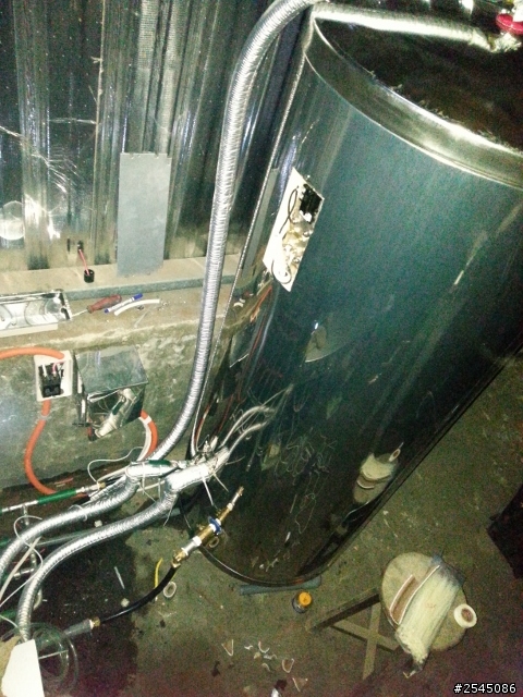 [簡易開箱]出租套房的熱水設備