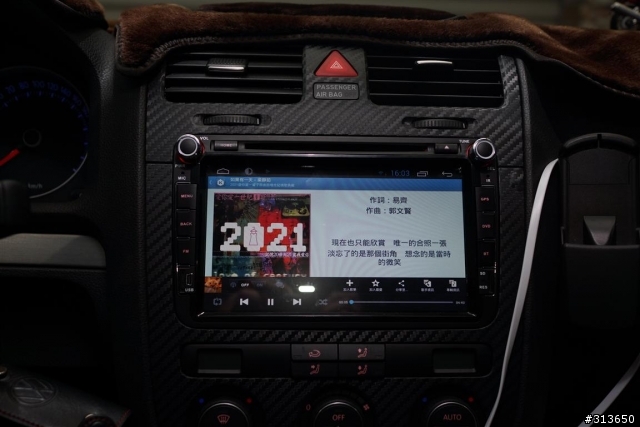 不專業開箱--Amobile 安卓福斯專用車用機
