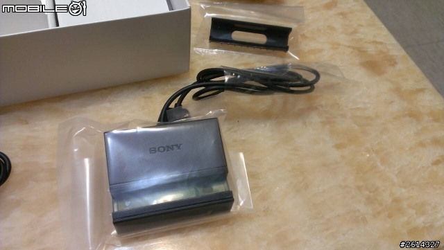 [開箱] SONY  Z1 開箱 12/15 補圖