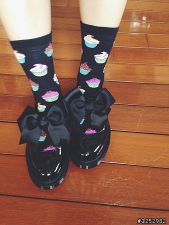 Dr. Martens Mary Jane 蝴蝶結