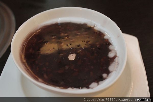 [食記] 台中西區 小北澤壽喜燒專門店 幸福壽喜燒吃到飽