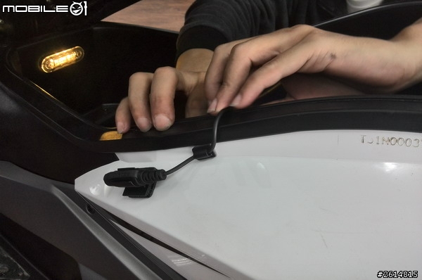 [開箱]穩特固機車無線電MR100+分享