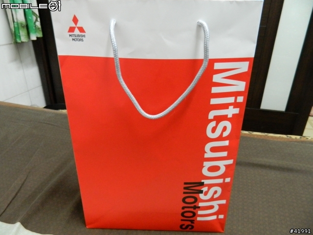 2014 Mitsubishi車展記者會....與伊林名模第一次的親密接觸