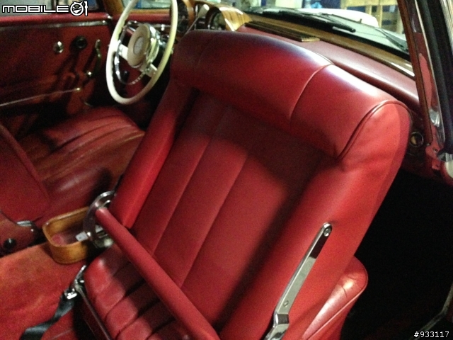 老古董 1965年 W111 220SE