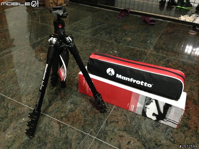 [開箱]Manfrotto befree腳架 & National Geographic 國家地理包 & 保溫杯 聖誕套組敗入