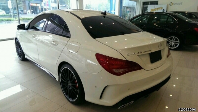 高雄CLA45 AMG