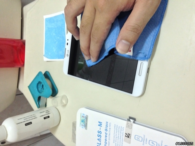 第一次貼保護貼就上手