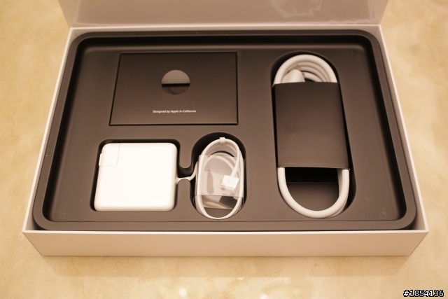 簡單開箱 Macbook Pro Retina 13吋 late 2013