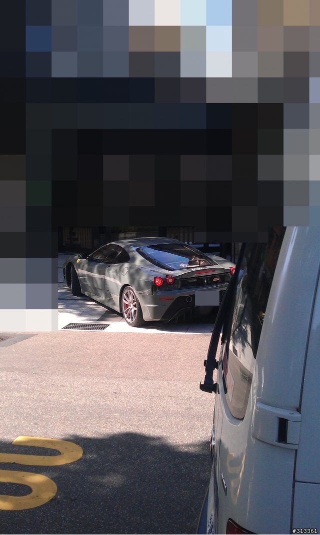 在永康街附近遇到的猛獸們~