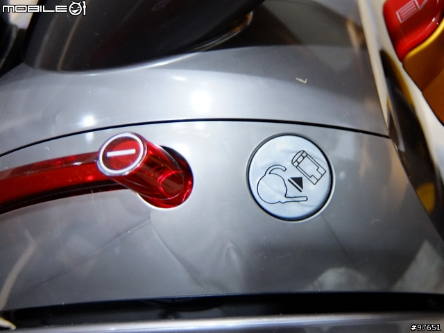 (開箱) Dyson DC37
