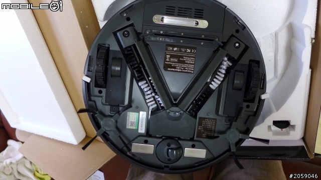 [開箱及使用心得]Proscenic 902掃地機器人[補充聲音和碰撞的影片]