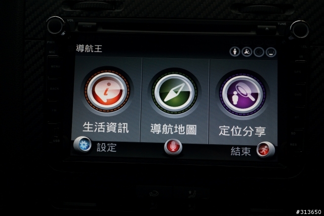 不專業開箱--Amobile 安卓福斯專用車用機