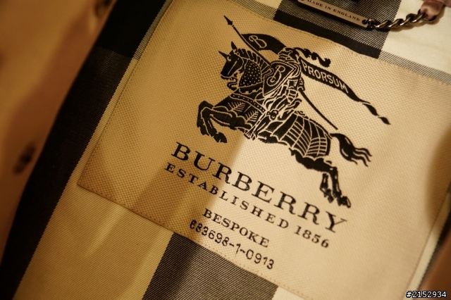 [開箱] Burberry Bespoke 訂製風衣 實穿分享