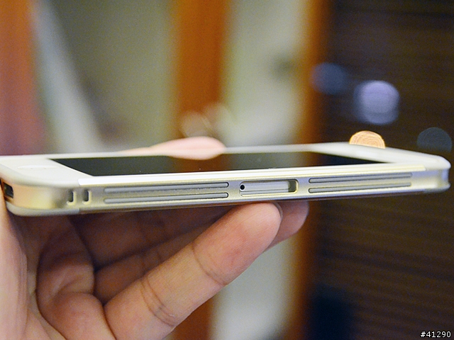 女王的iPhone5新裝 Astrocase  Startrail+