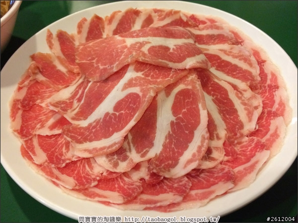 【松山】福記麻辣鴛鴦火鍋！用餐有遇到明星耶！