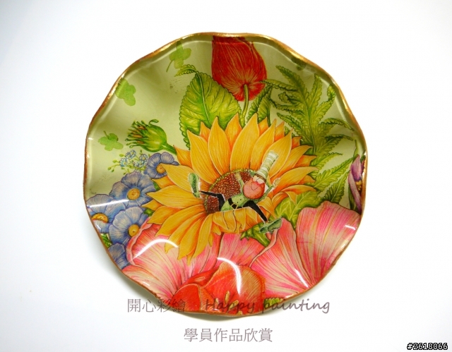 分享蝶古巴特荷葉玻璃盤作品~為生活創造美   開心彩繪 蝶古巴特 拼貼
