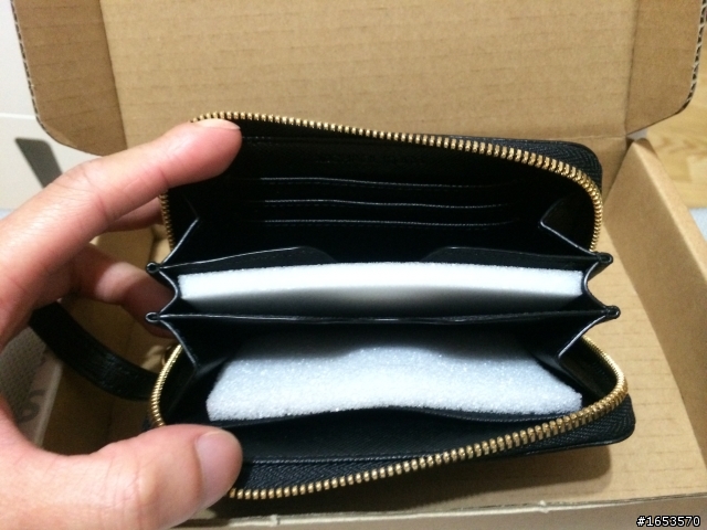 分享在APPLE官網購買的Michael Kors Essential Zip Wallet 手機包
