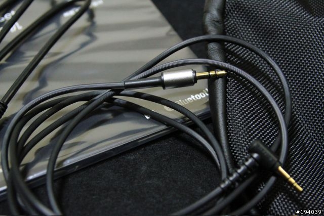 [開箱] SONY MDR-1RBTMK2  藍牙耳機