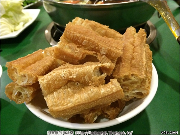 【松山】福記麻辣鴛鴦火鍋！用餐有遇到明星耶！