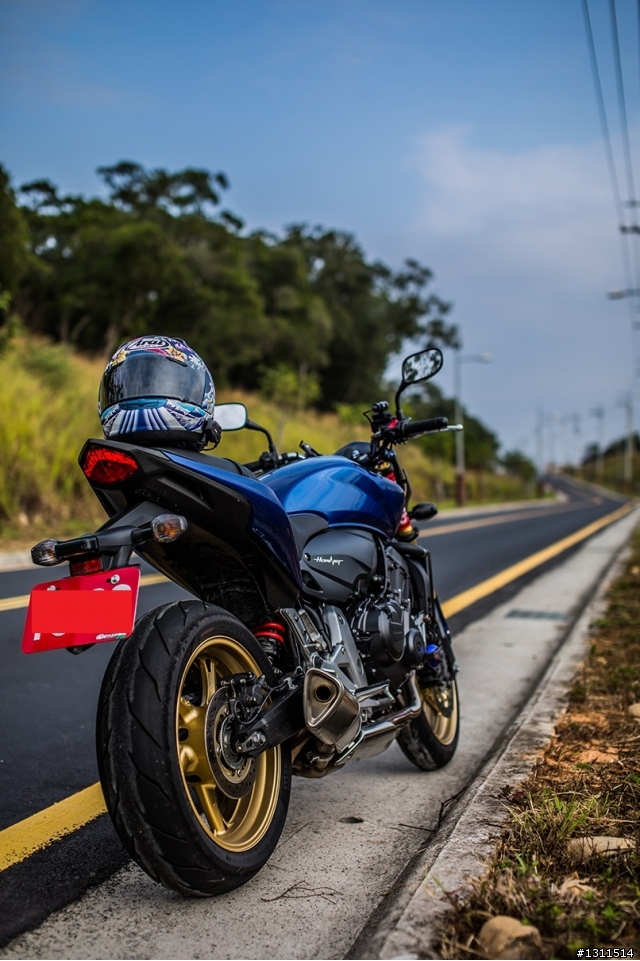 [開箱] HONDA CB600F Hornet