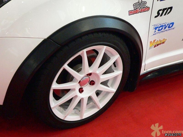 SWIFT SPORTS 配件
