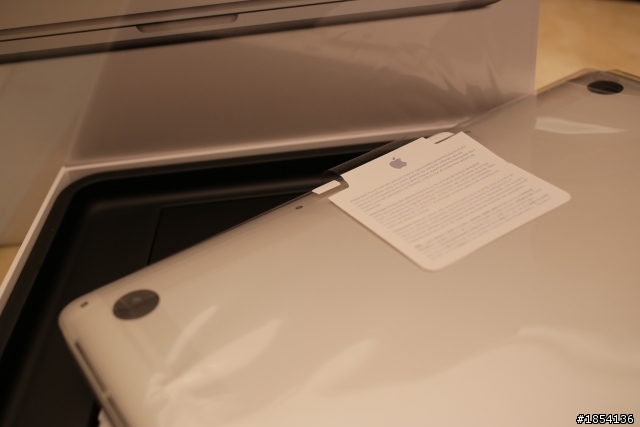 簡單開箱 Macbook Pro Retina 13吋 late 2013