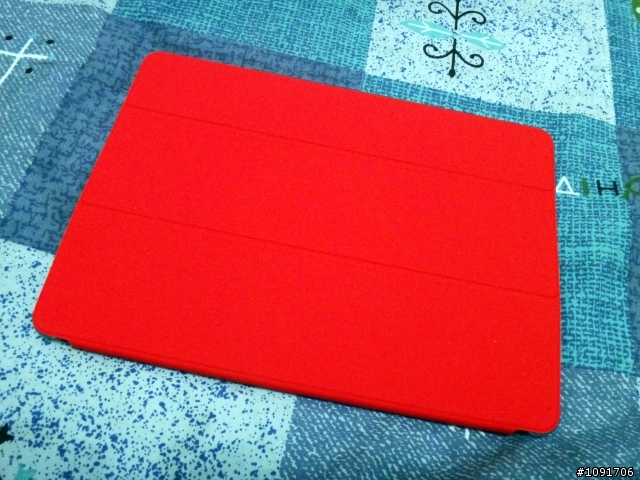 開箱 iPad AIR 透明背殼+smart-cover紅
