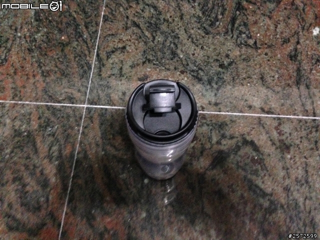 [開箱]Manfrotto befree腳架 & National Geographic 國家地理包 & 保溫杯 聖誕套組敗入