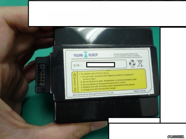 [簡單分享]掃地機器人iClebo Smart 更換電池