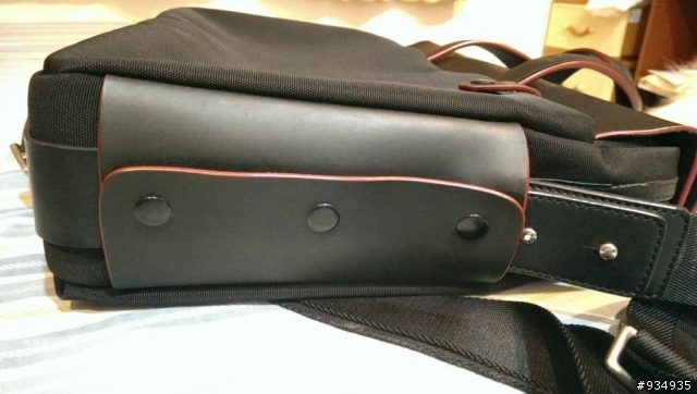 Bally 公事兼電腦包的價位