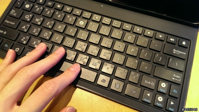 [偽開箱] Asus Memopad FHD 10 原廠配件 Folio key