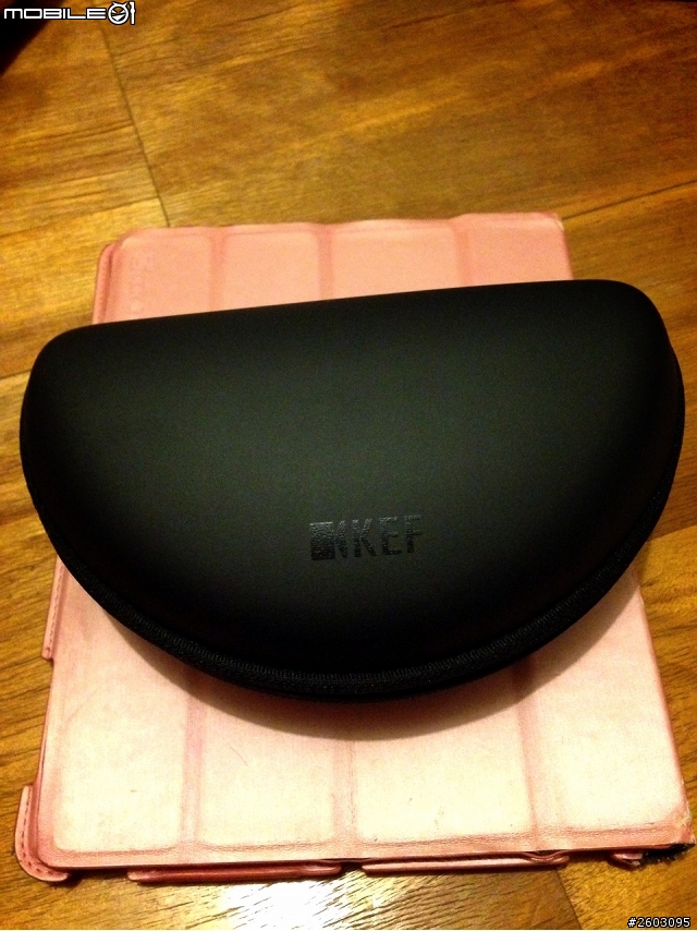 我的耳機亂亂買之路(二)---最新入手KEF M500開箱