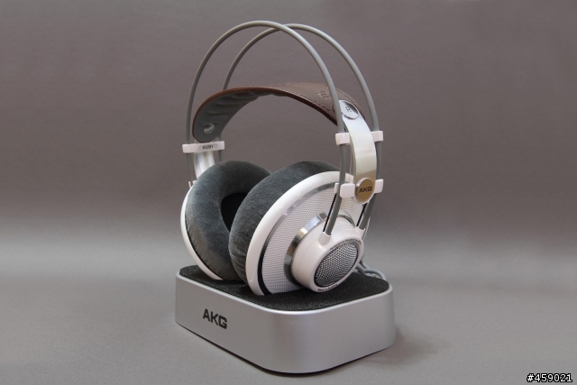 【開箱】LATE TO THE PARTY!! 第一支AKG耳機 大耳罩AKG K701