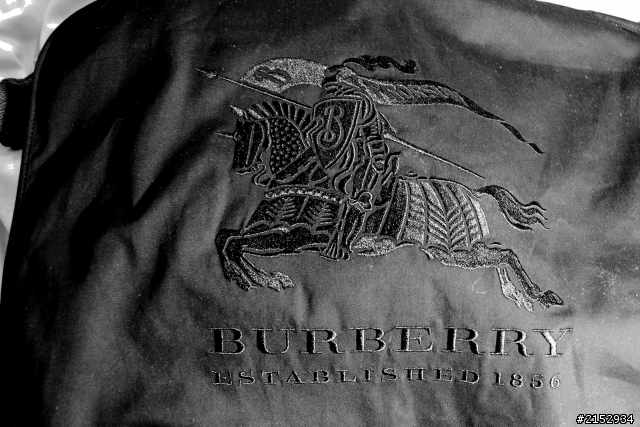 [開箱] Burberry Bespoke 訂製風衣 實穿分享