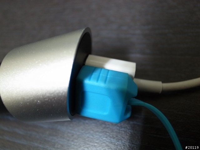 [01首次開箱]低調的優雅，車室內的簡約充電設計-InnerExile Capsule