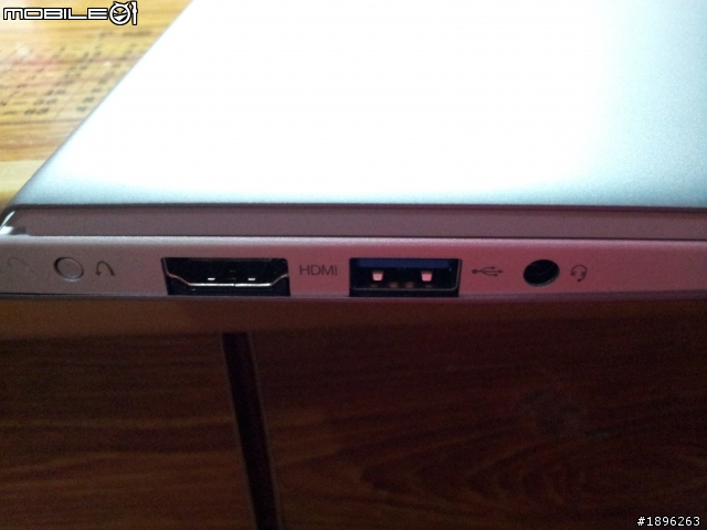 Lenovo U330P開箱文 不專業板
