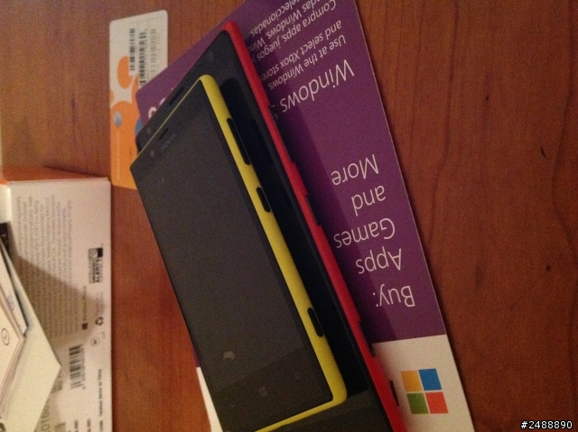 Nokia Lumia 1520 (紅) 16GB 不專業開箱