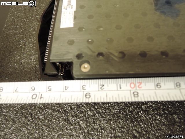[開箱] 採用SSU散熱方案 ASUS GTX760-SSU改版新登場
