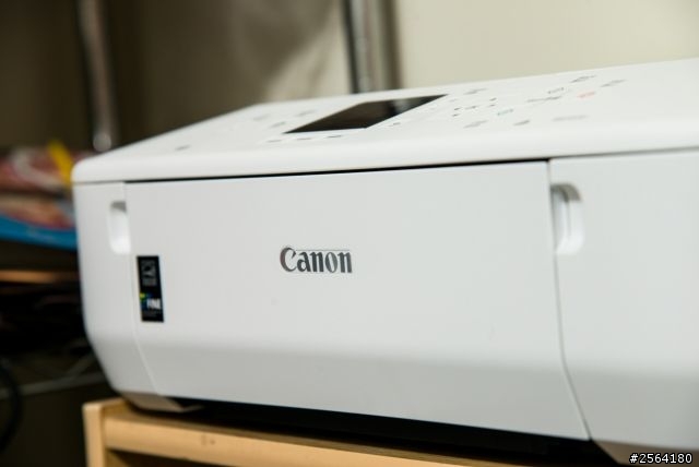 [開箱] CANON PIXMA MG5570 時尚臉書機
