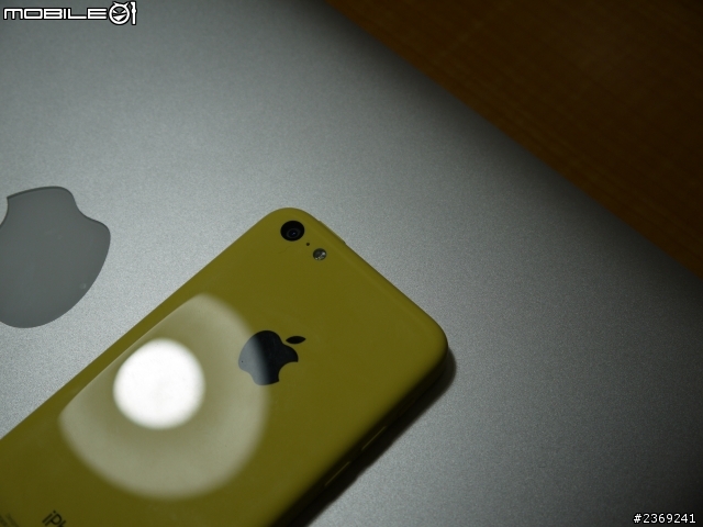 『開箱』iPhone5c 香蕉黃 I'm back