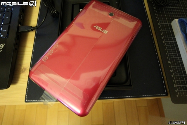 [開箱] 聖誕禮新選擇：ASUS 華碩 MeMO Pad 8 粉紅色