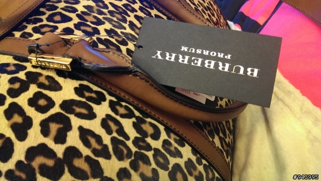 [易開罐][BURBERRY PRORSUM] 今日最騷包 --- 馬毛豹紋騎士格波士頓包
