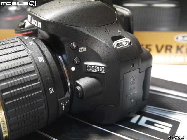 【隔了一年簡單開箱】Nikon D5200 + Tamron SP AF 17-50mm F2.8 XR Di II