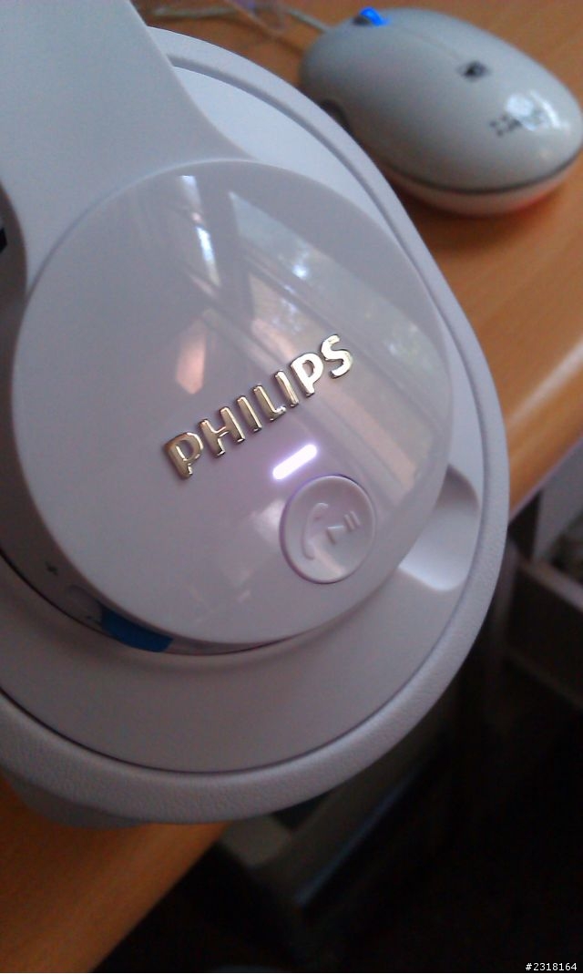 PHILIPS-SHB7000 藍牙耳罩式耳機不專業開箱