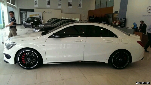 高雄CLA45 AMG