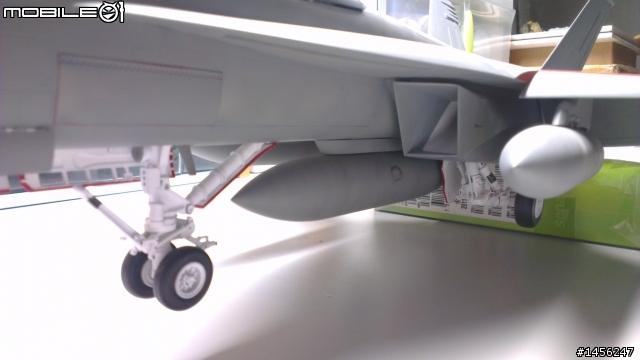 1/32 Trumpeter F-18F 超級大黃蜂照片分享